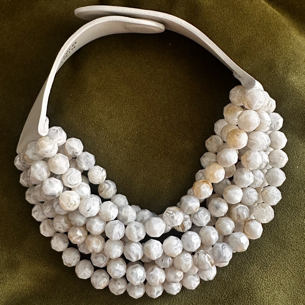 Fairchild Baldwin White Leather Collar